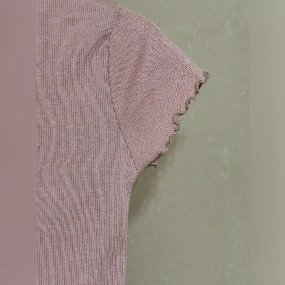 POLLY&ESTHER RIBBED CREW NECK SHORT SLEEVE TEE SZ SMALL - Picture 4 of 7